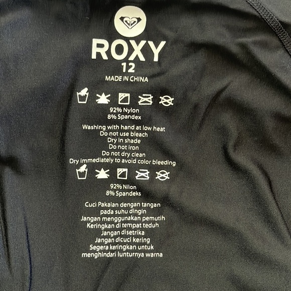 Roxy T-shirt Size 12❤️❤️ - Picture 3 of 3